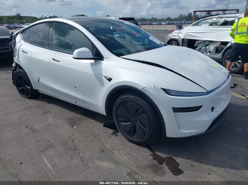 Tesla Model Y All-Wheel Drive/Long Range Launch Series/Premium All-Wheel Drive 2026