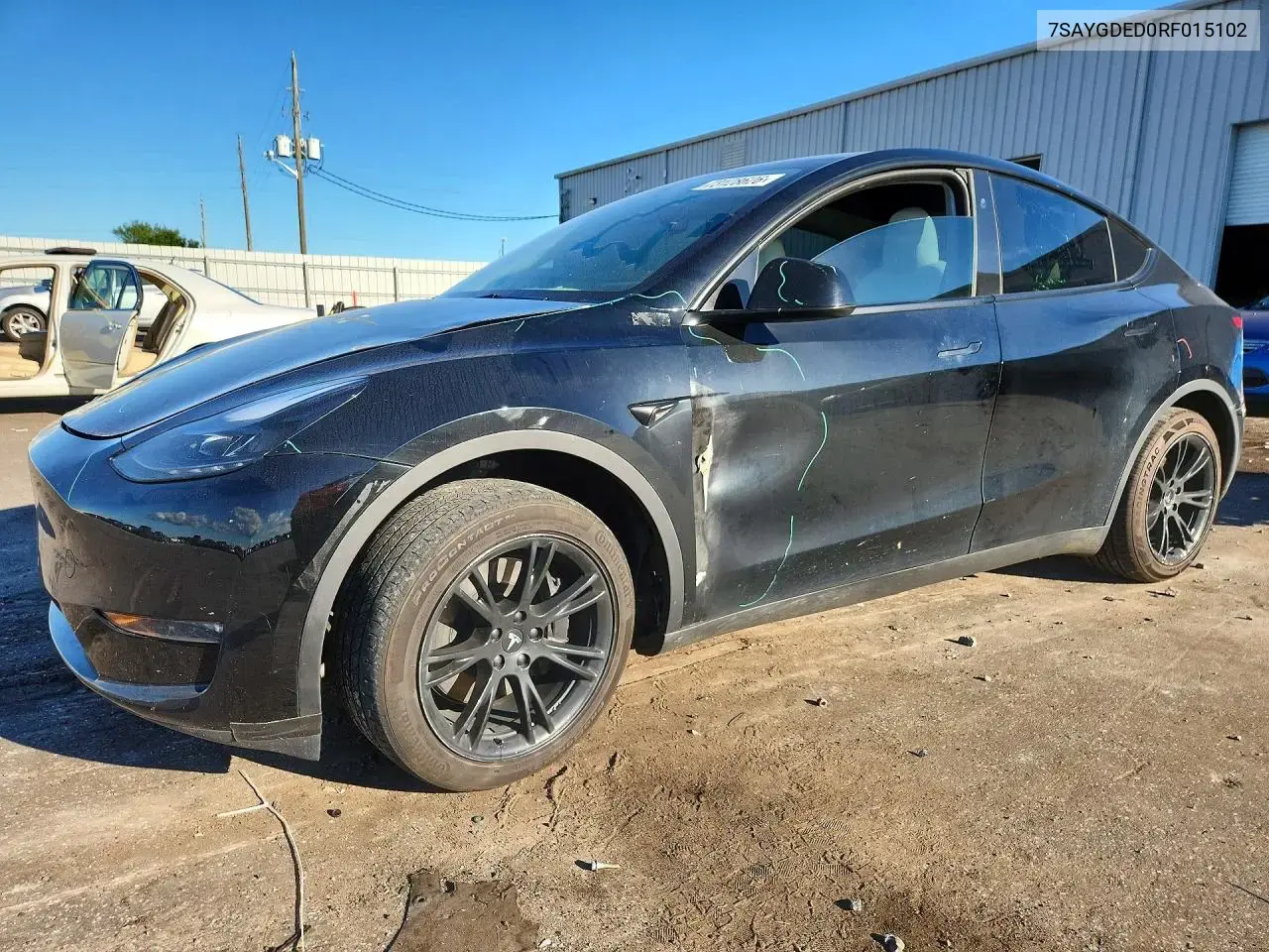 Tesla Model Y 2024