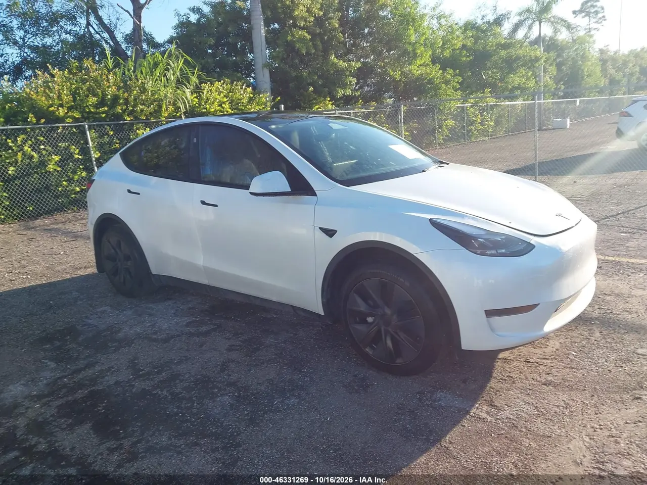 Tesla Model Y Long Range Dual Motor Rear-Wheel Drive 2025