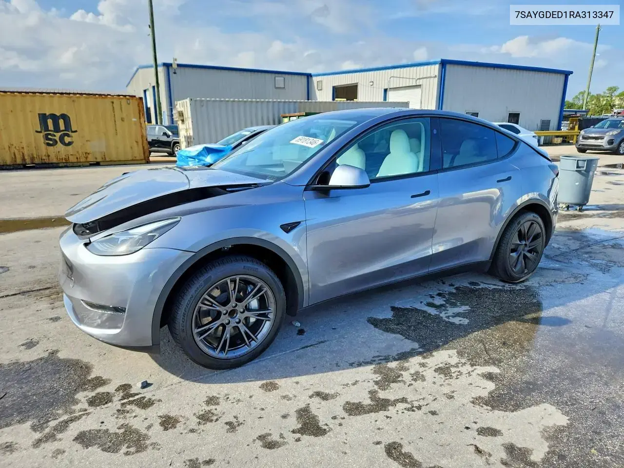 Tesla Model Y 2024