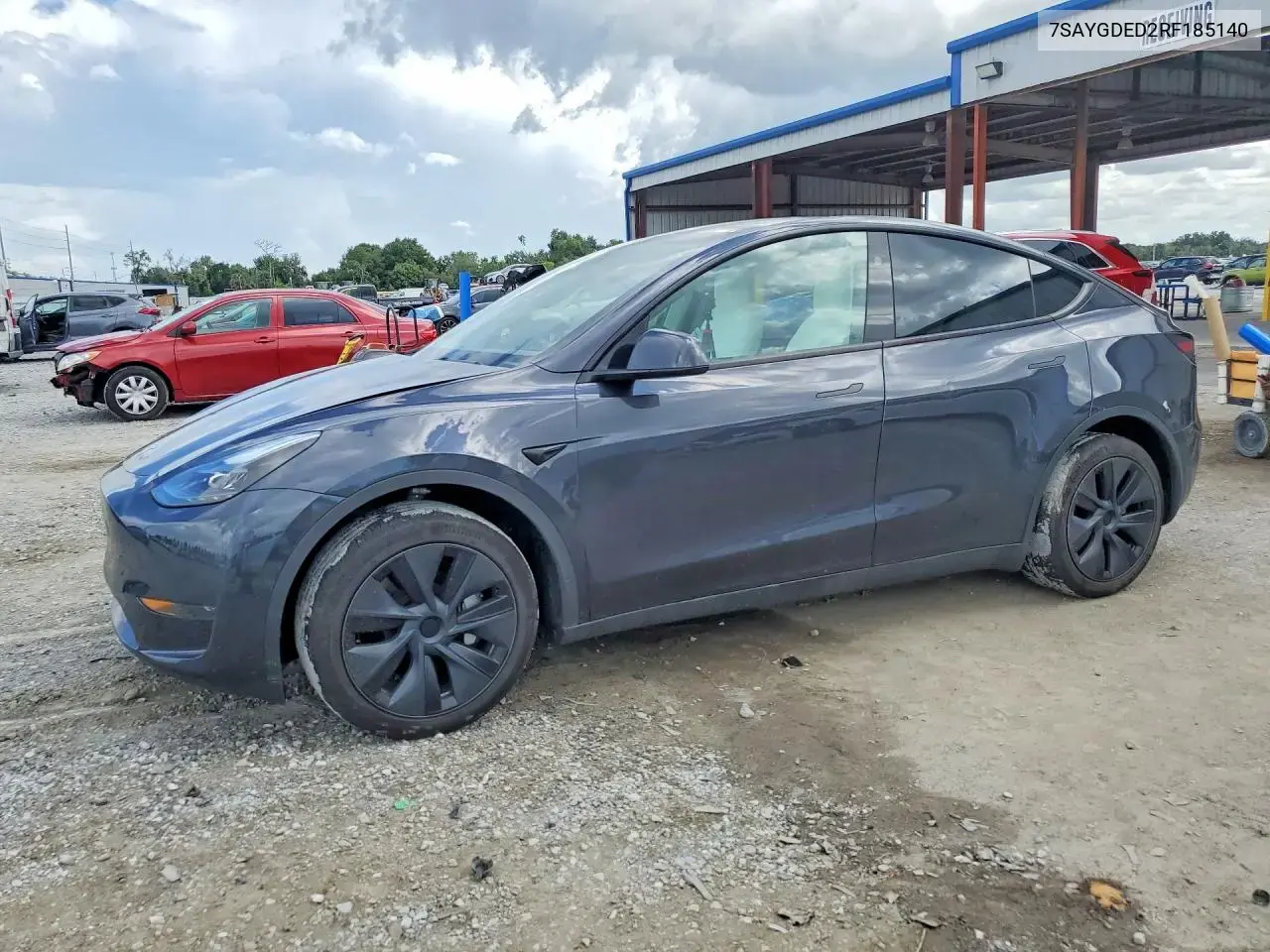 Tesla Model Y 2024
