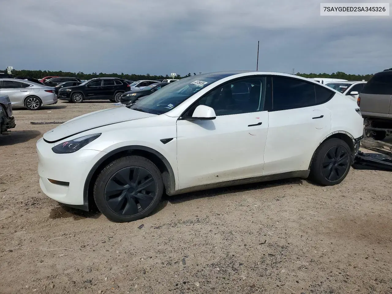 Tesla Model Y 2025