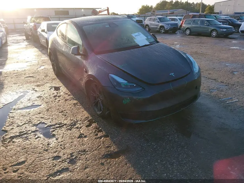 Tesla Model Y Long Range Dual Motor Rear-Wheel Drive 2025