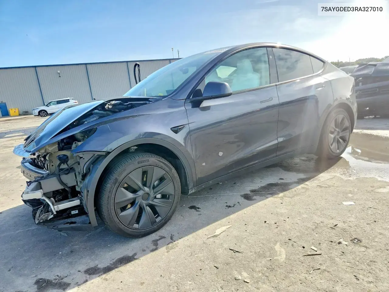 Tesla Model Y 2024