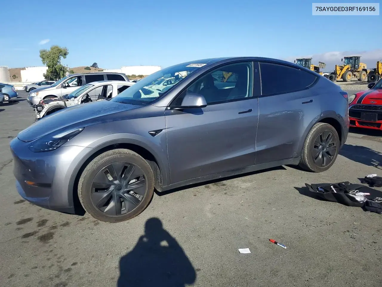 Tesla Model Y 2024