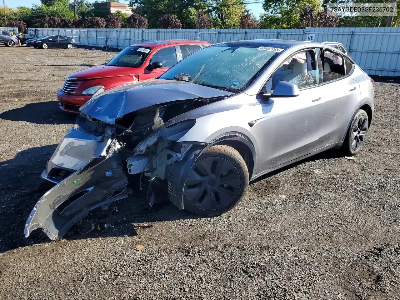 Tesla Model Y 2025