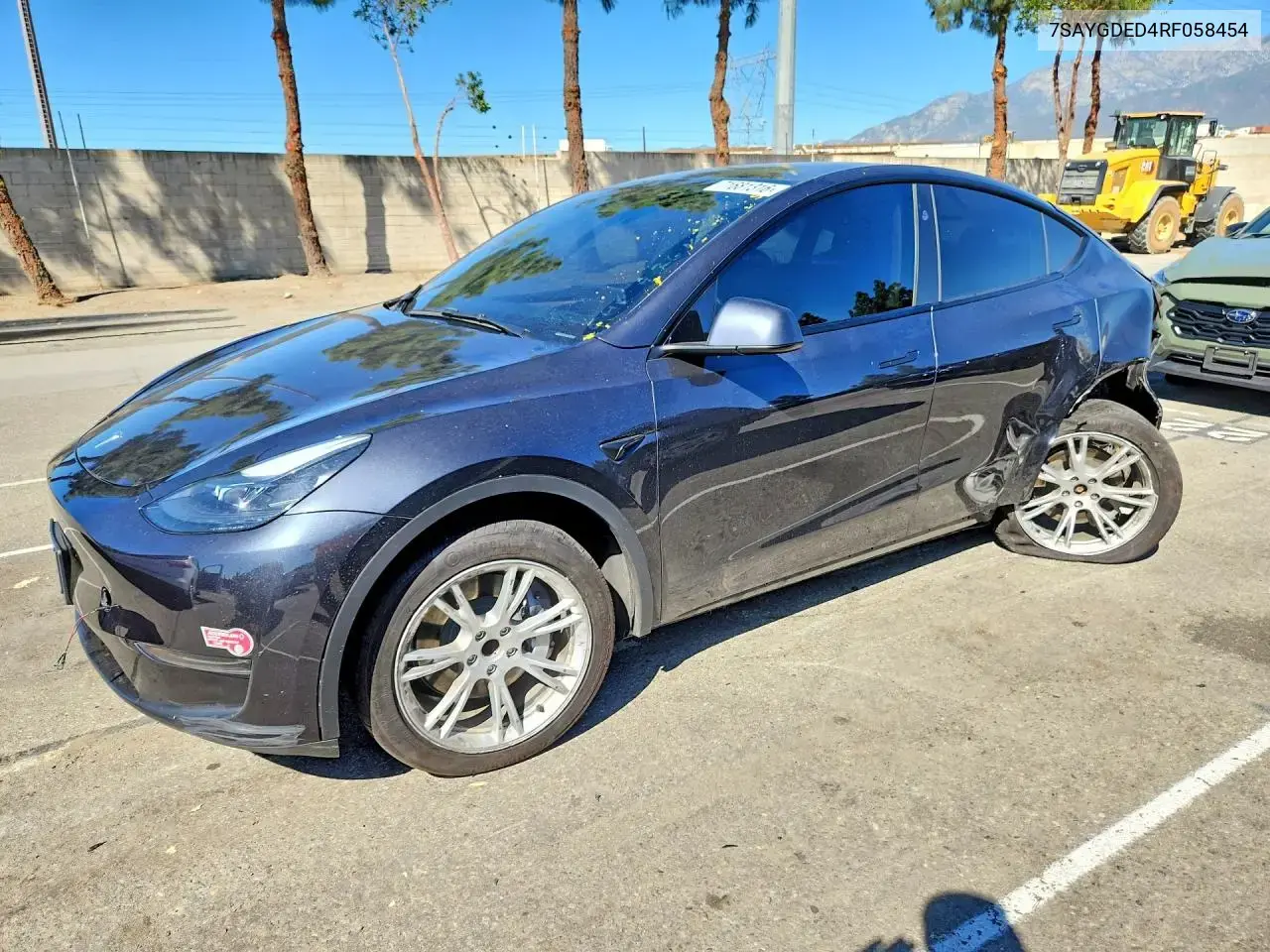 Tesla Model Y 2024
