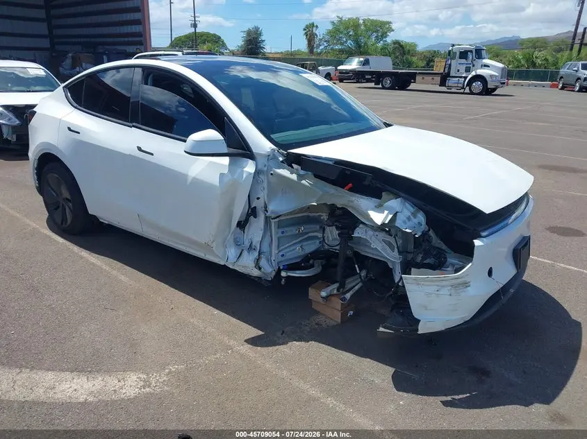 Tesla Model Y 2026