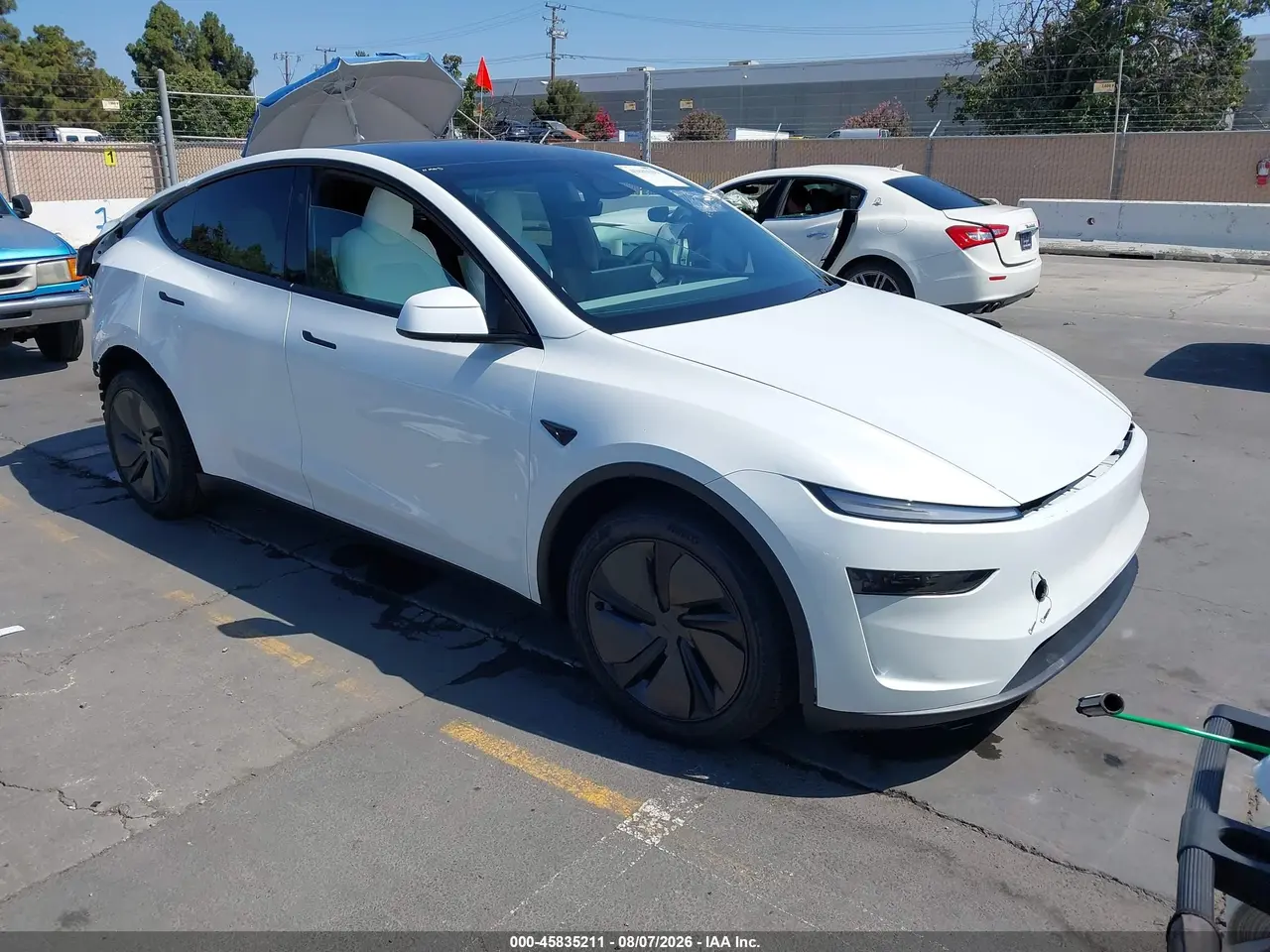 Tesla Model Y 2026