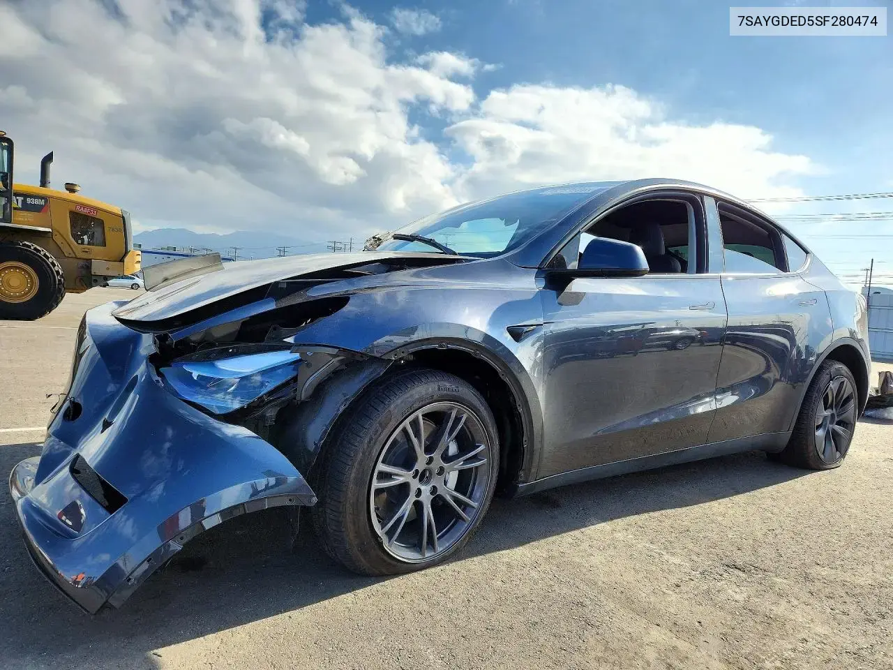 Tesla Model Y 2025