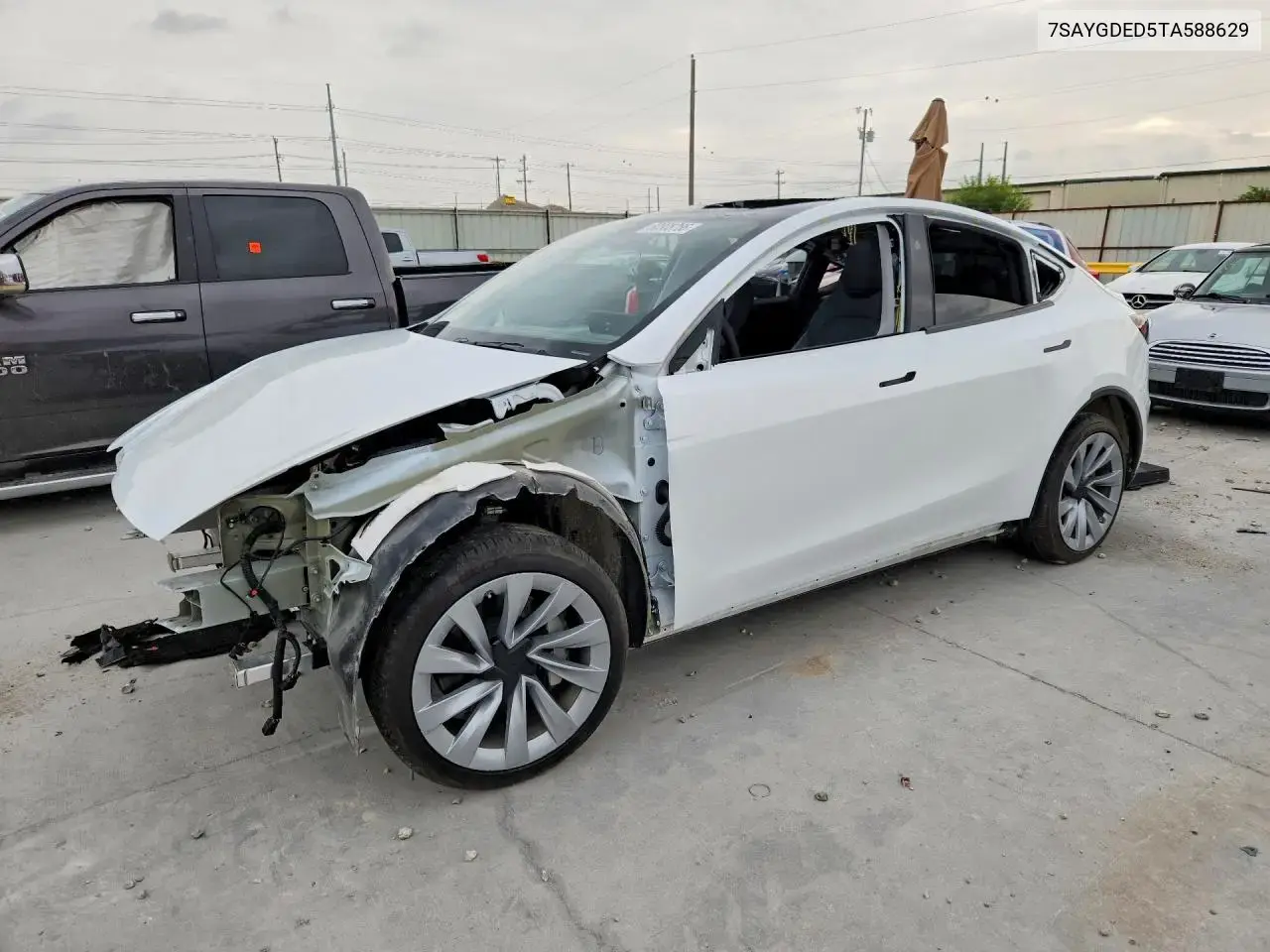 Tesla Model Y 2026