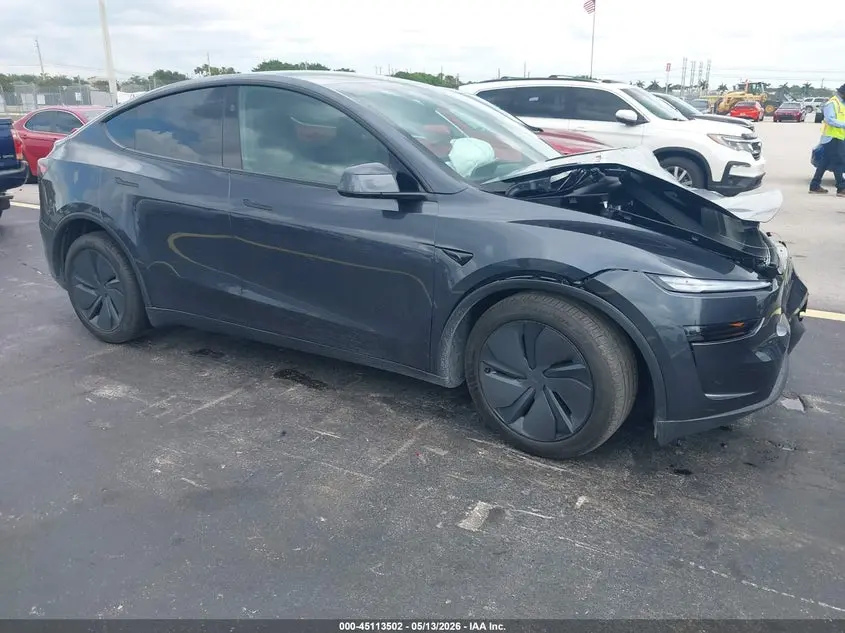 Tesla Model Y 2026