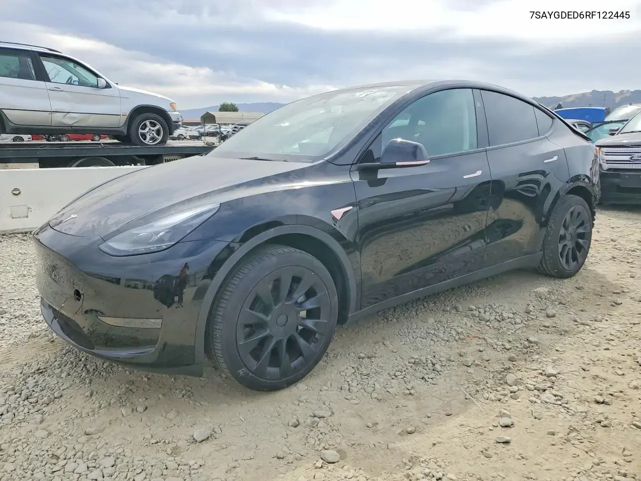 Tesla Model Y 2024