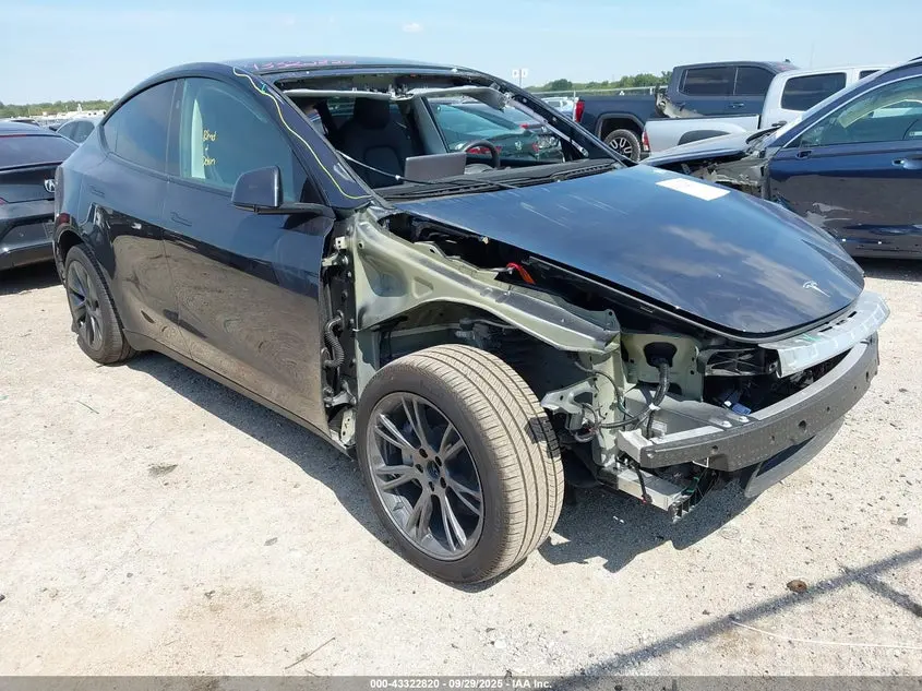 Tesla Model Y Long Range Dual Motor Rear-Wheel Drive 2025