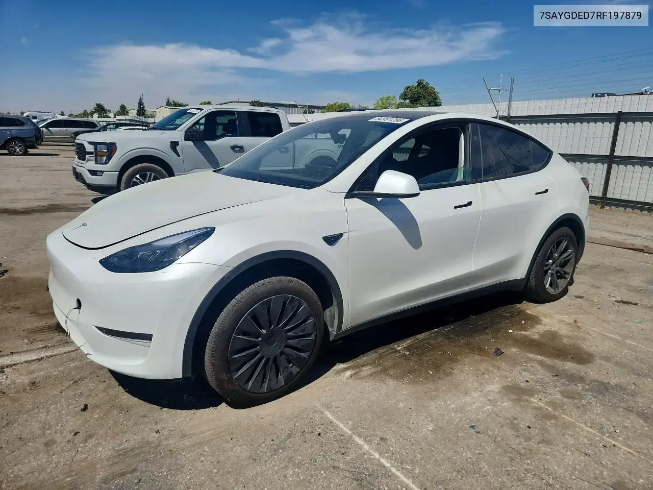 Tesla Model Y 2024