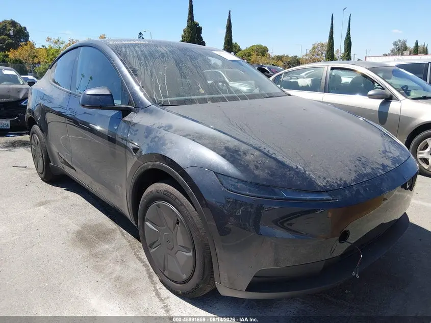 Tesla Model Y Premium/Rear-Wheel Drive 2026