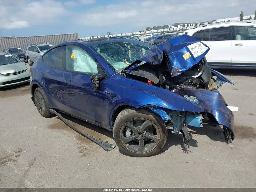 Tesla Model Y Premium Rear-Wheel Drive/Rear-Wheel Drive 2026