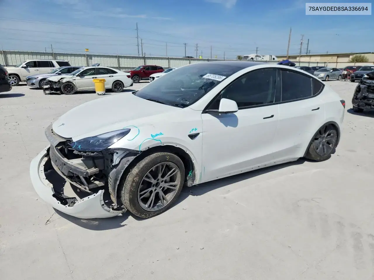 Tesla Model Y 2025