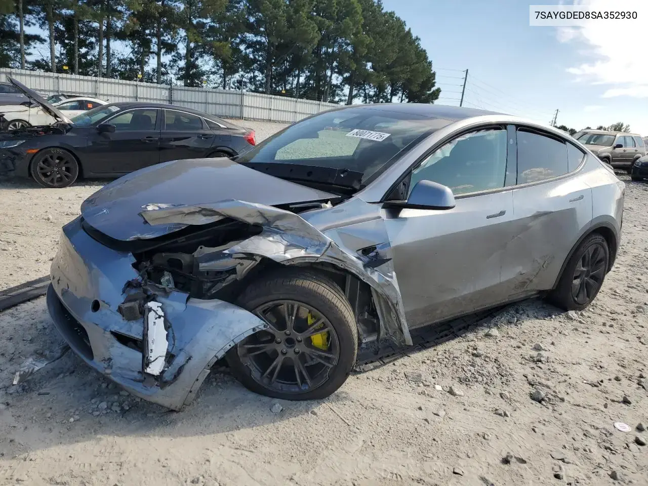 Tesla Model Y 2025