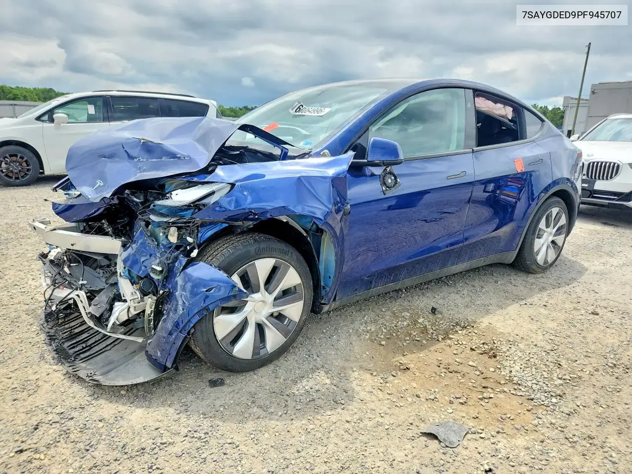 Tesla Model Y 2023