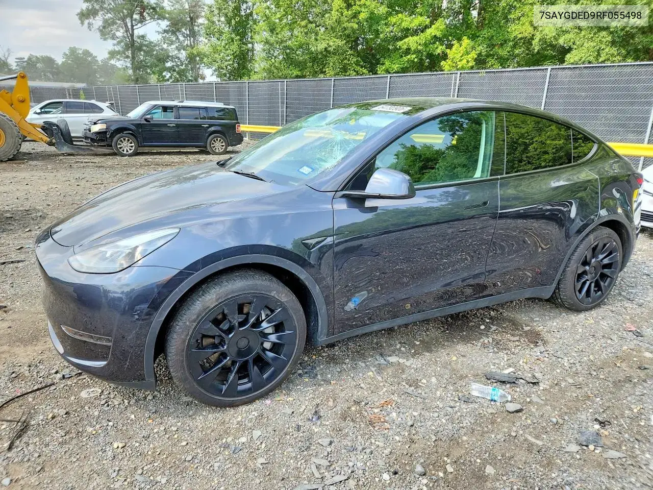 Tesla Model Y 2024