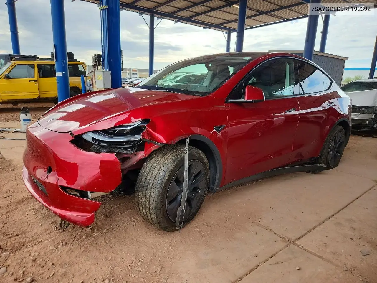 Tesla Model Y 2024
