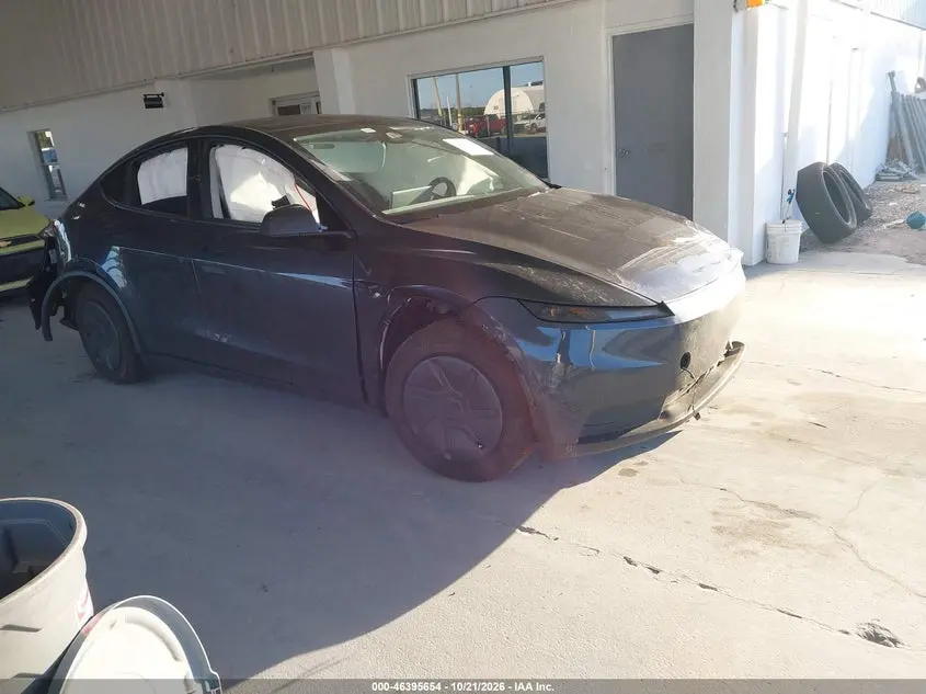 Tesla Model Y Premium Rear-Wheel Drive/Rear-Wheel Drive 2026