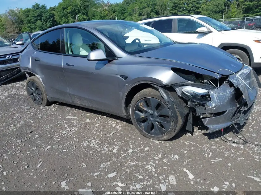Tesla Model Y Long Range Dual Motor All-Wheel Drive 2024