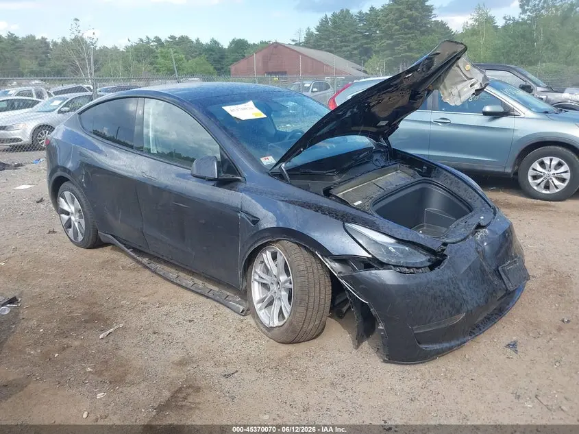 Tesla Model Y Long Range Dual Motor All-Wheel Drive 2024