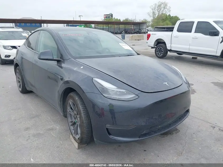 Tesla Model Y Long Range Dual Motor All-Wheel Drive 2024