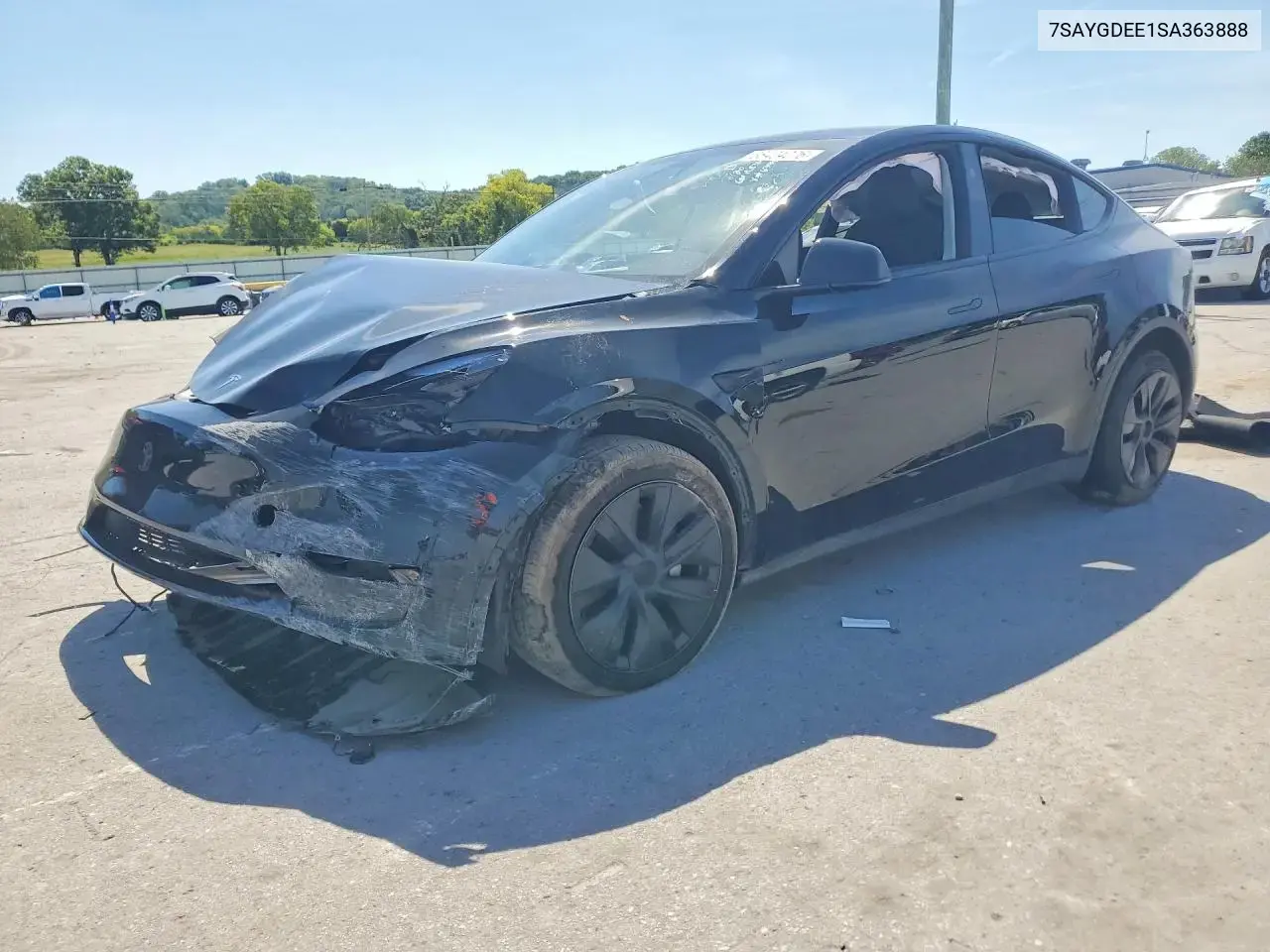 Tesla Model Y 2025