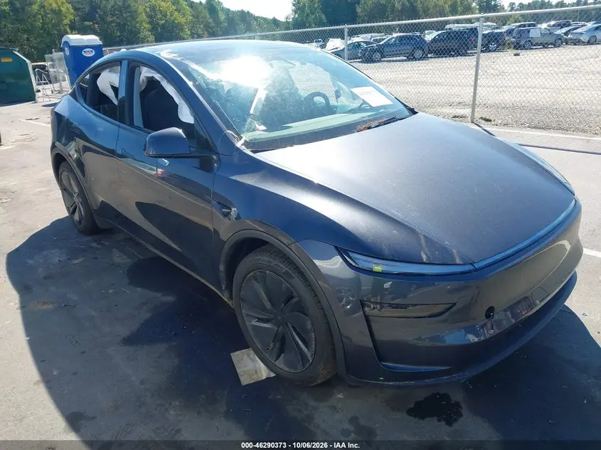Tesla Model Y All-Wheel Drive/Long Range Launch Series/Premium All-Wheel Drive 2026