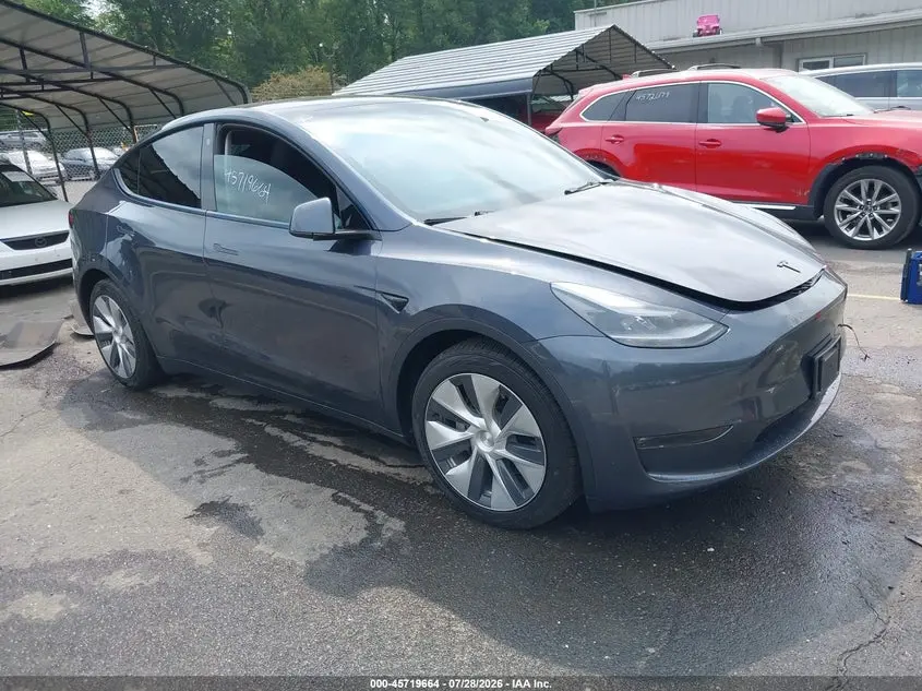 Tesla Model Y Awd/Long Range Dual Motor All-Wheel Drive 2023