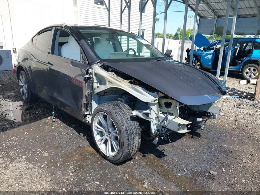 Tesla Model Y Awd/Long Range Dual Motor All-Wheel Drive 2023
