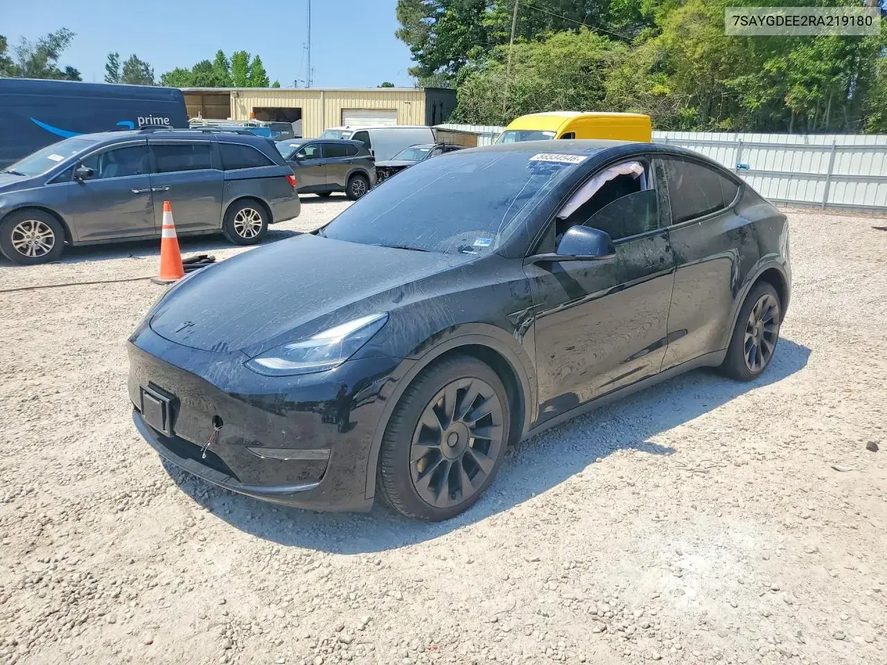 Tesla Model Y 2024