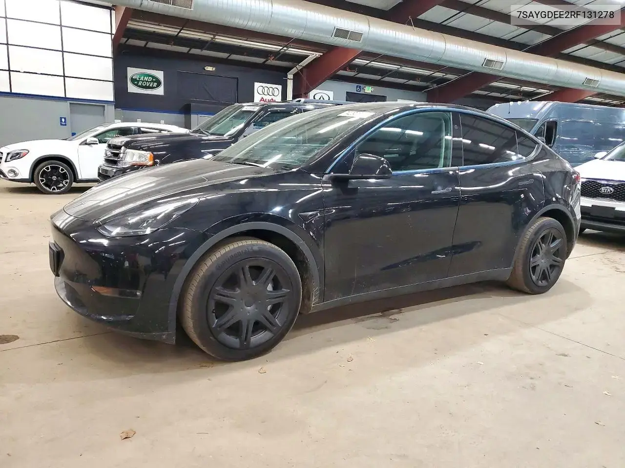 Tesla Model Y 2024
