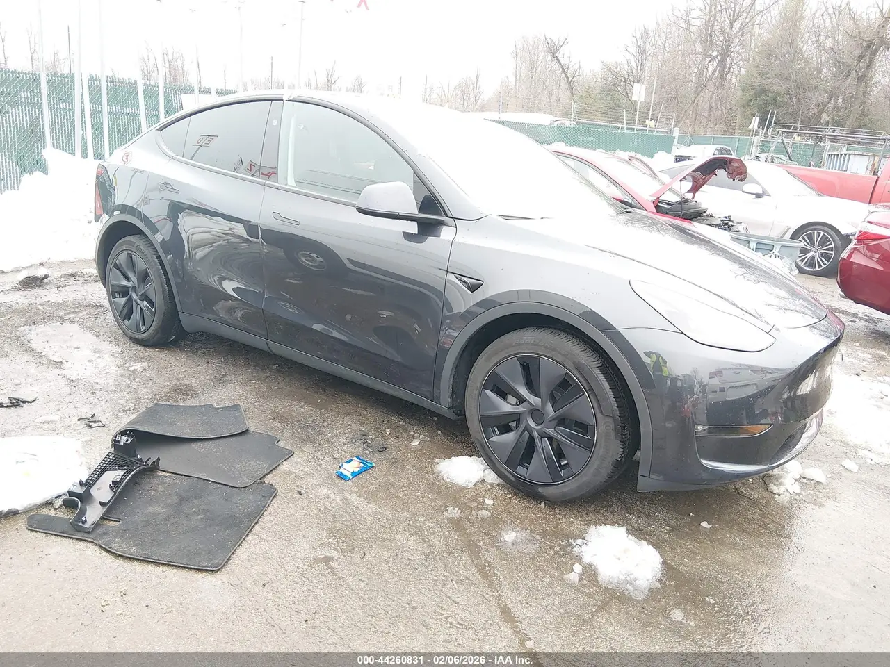 Tesla Model Y Long Range Dual Motor All-Wheel Drive 2025
