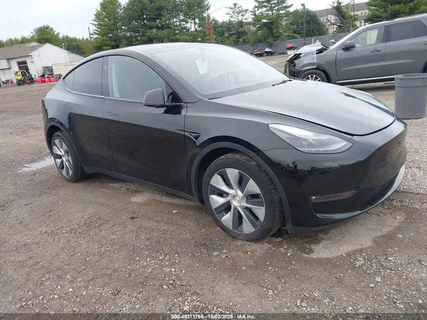 Tesla Model Y Awd/Long Range Dual Motor All-Wheel Drive 2023