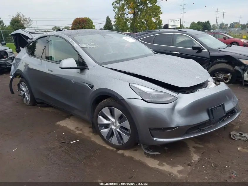 Tesla Model Y Long Range Dual Motor All-Wheel Drive 2024