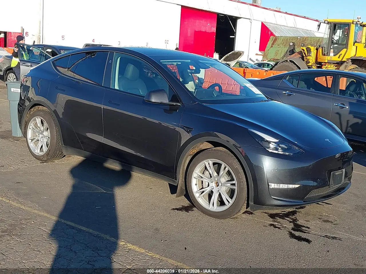 Tesla Model Y Long Range Dual Motor All-Wheel Drive 2024