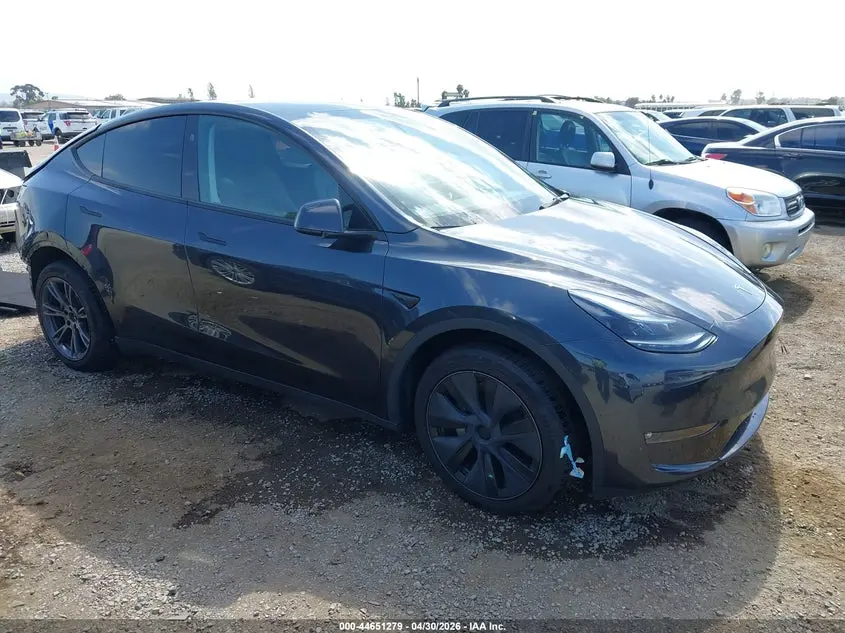Tesla Model Y Long Range Dual Motor All-Wheel Drive 2024