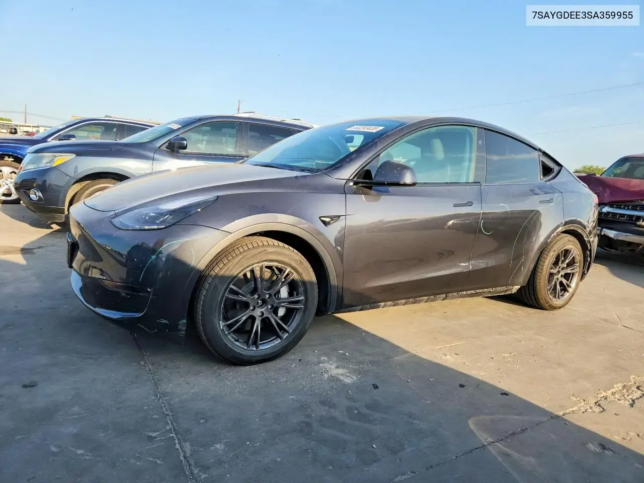 Tesla Model Y 2025
