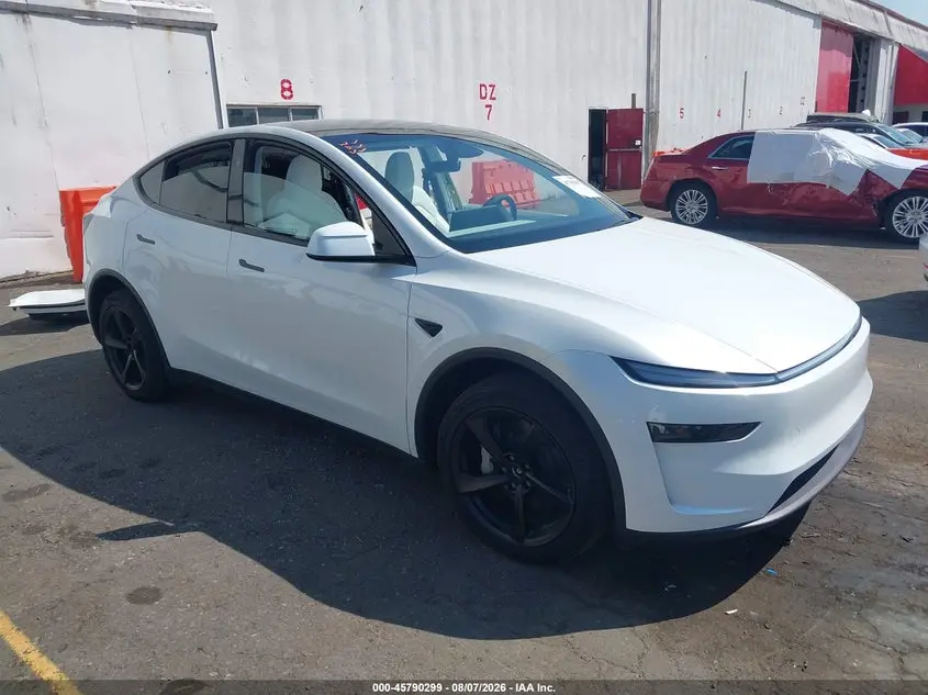 Tesla Model Y All-Wheel Drive/Long Range Launch Series/Premium All-Wheel Drive 2026