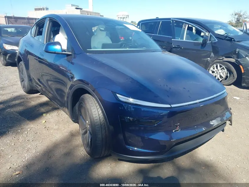 Tesla Model Y All-Wheel Drive/Long Range Launch Series/Premium All-Wheel Drive 2026