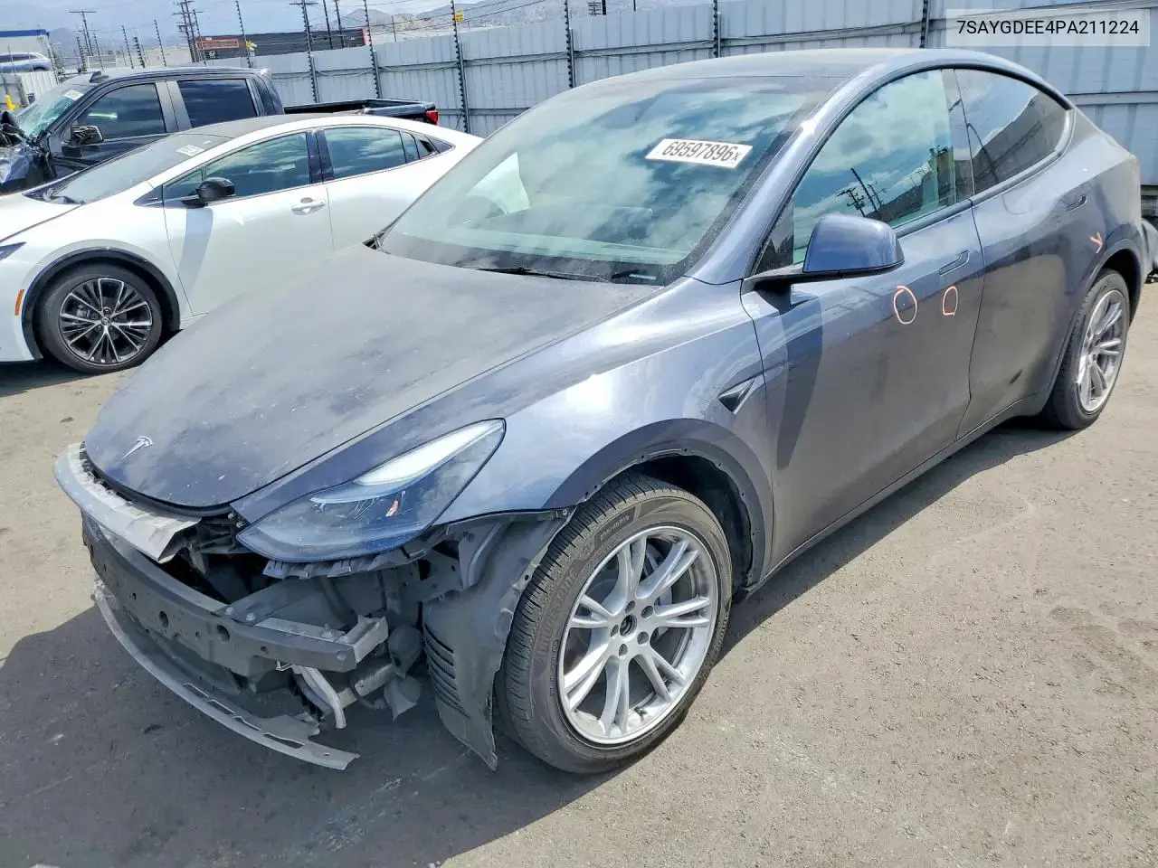 Tesla Model Y 2023