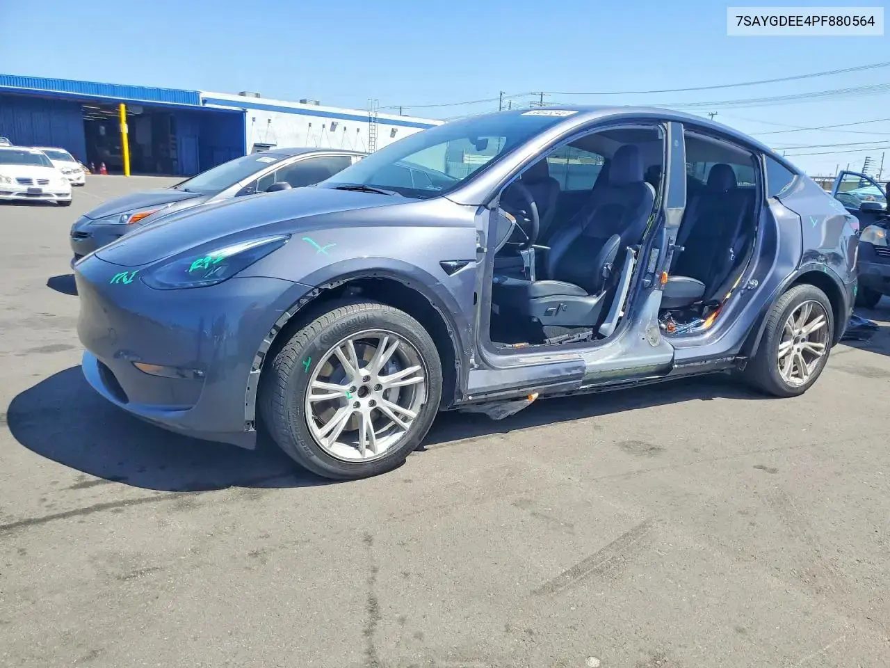 Tesla Model Y 2023
