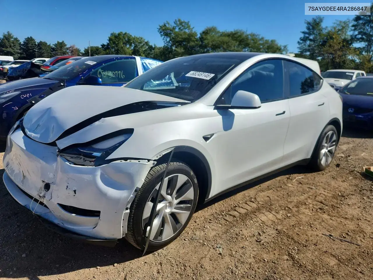 Tesla Model Y 2024