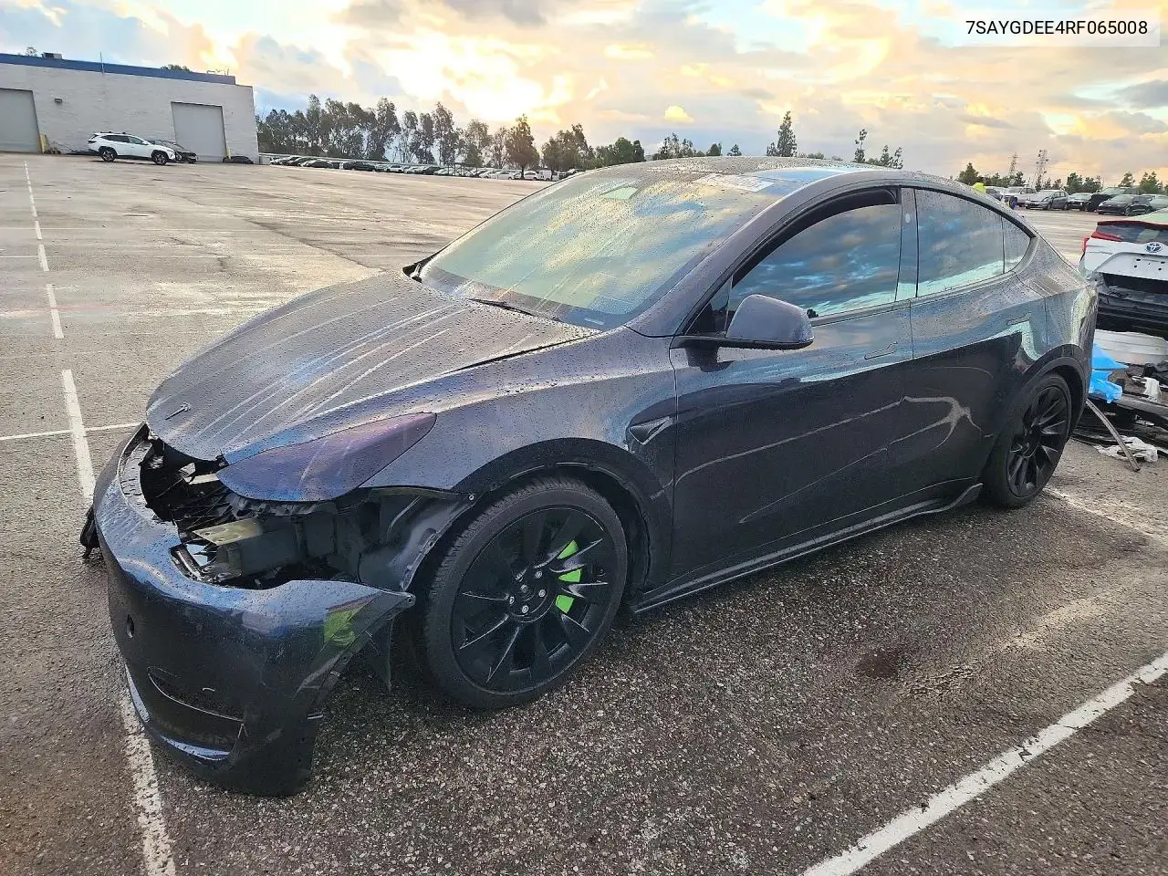 Tesla Model Y 2024
