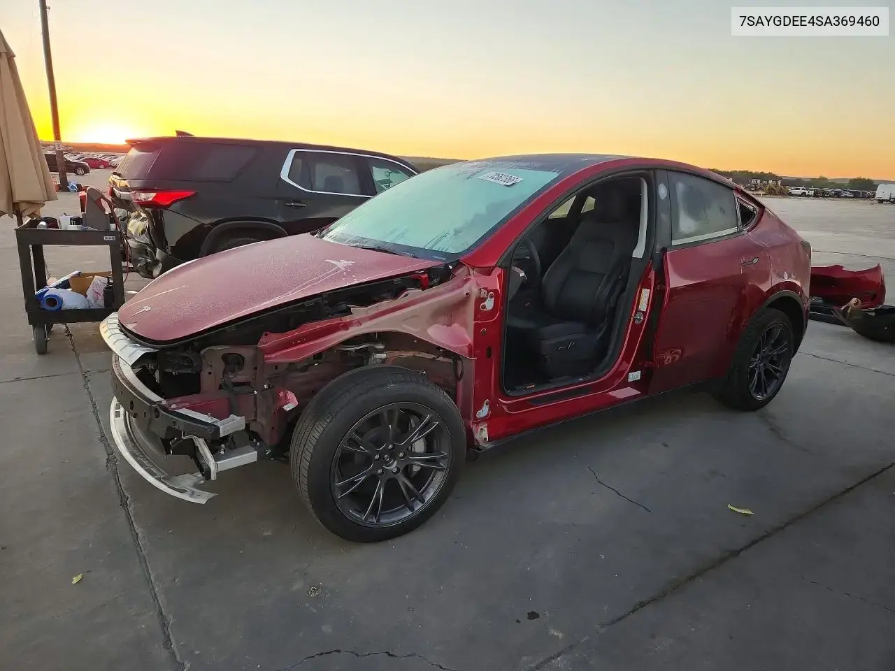 Tesla Model Y 2025