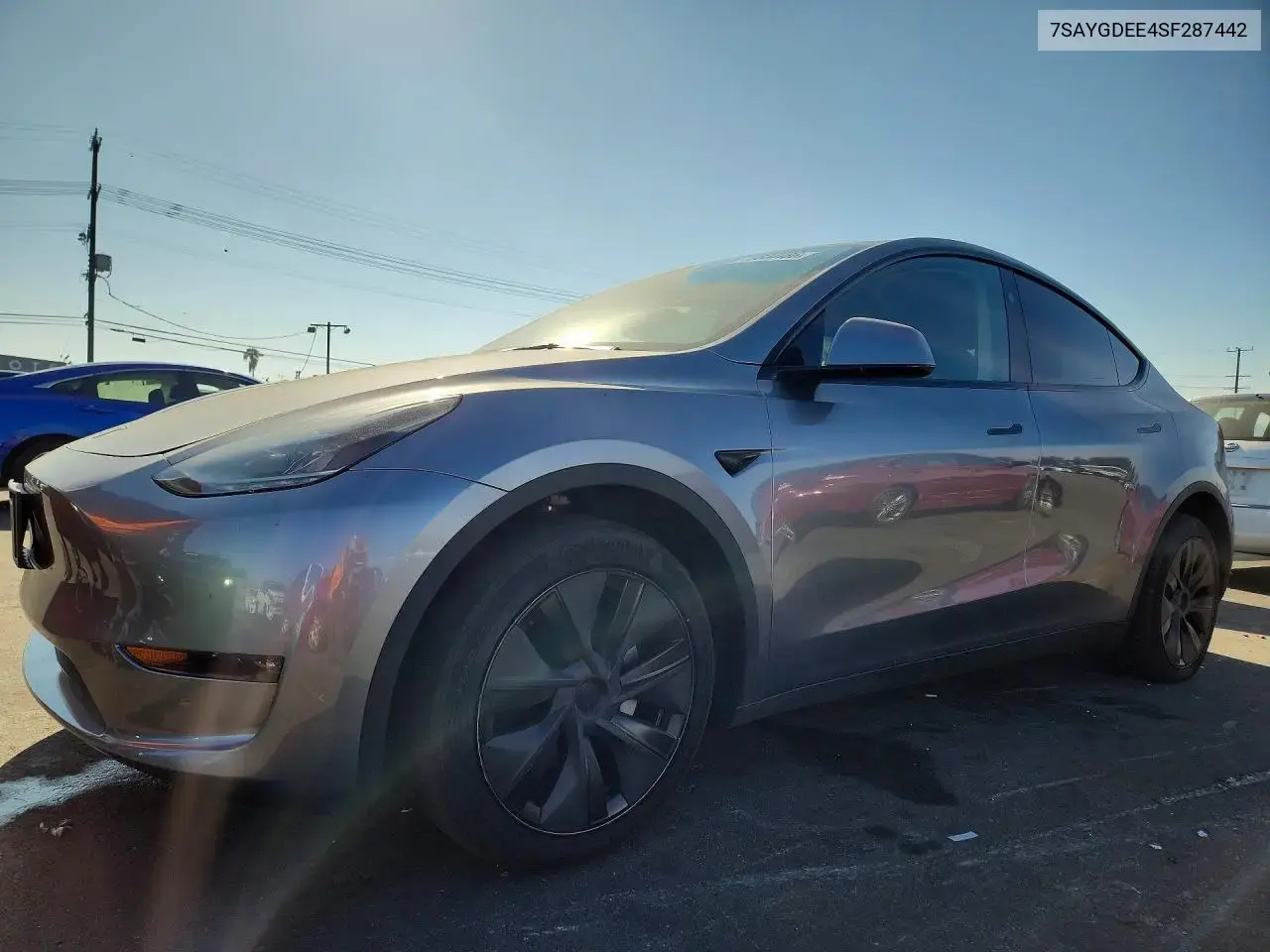 Tesla Model Y 2025